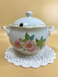 Супник "Шиповник" Краснодарский ФФЗ Чайка 1960-92гг. Фарфор, деколь, перламутр. Винтаж, ССС. Картинка 1